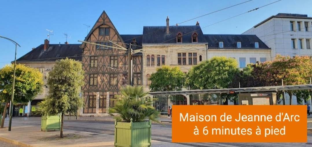 Orleans Hypercentre Articles Fitness Et Bebe Apartment Екстериор снимка